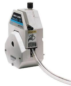 Imagem do Produto Cabeça de bomba Masterflex® I/P® Easy-Load® para tubulação de precisão, corpo PPS branco, rotor CRS, 3 Rolos, máx. quociente de vazão 13000 ml/min (3,5 gal./min) - MASTERFLEX - MFLX77602-00